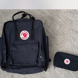 Bundle * Fjallraven Kanken backpack & matching zip wallet * barley used